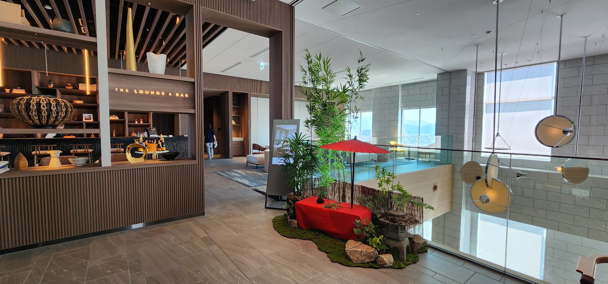 ホテルのラウンジでお茶会